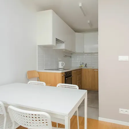 Apartment Shortstaypoland Chlodna